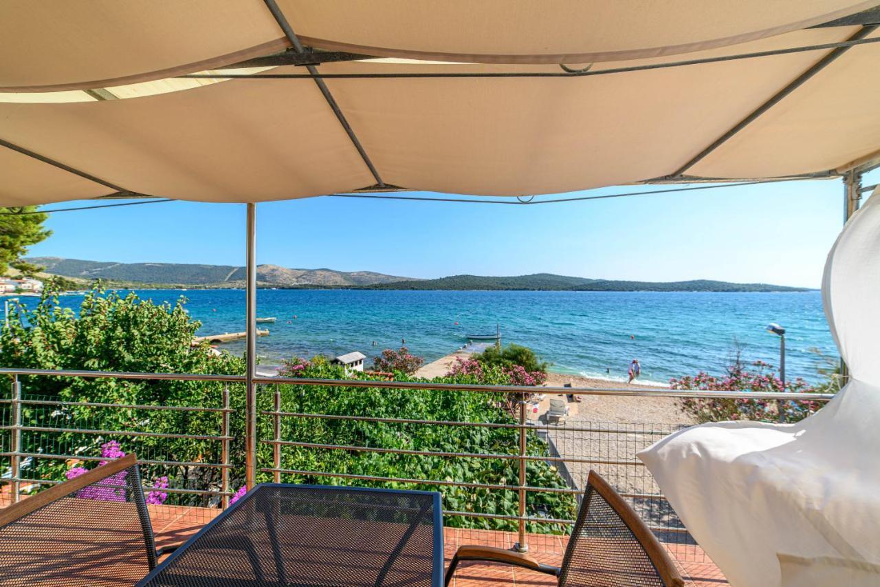 Apartment Seaside Zaboric